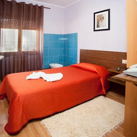 Hostal Goias Gasthof Oviédo