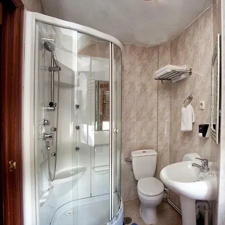 Hostal Goias * Oviédo
