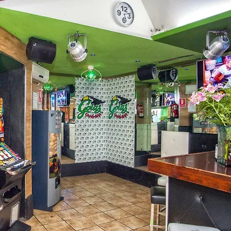 Maison d'hôtes Hostal Goias